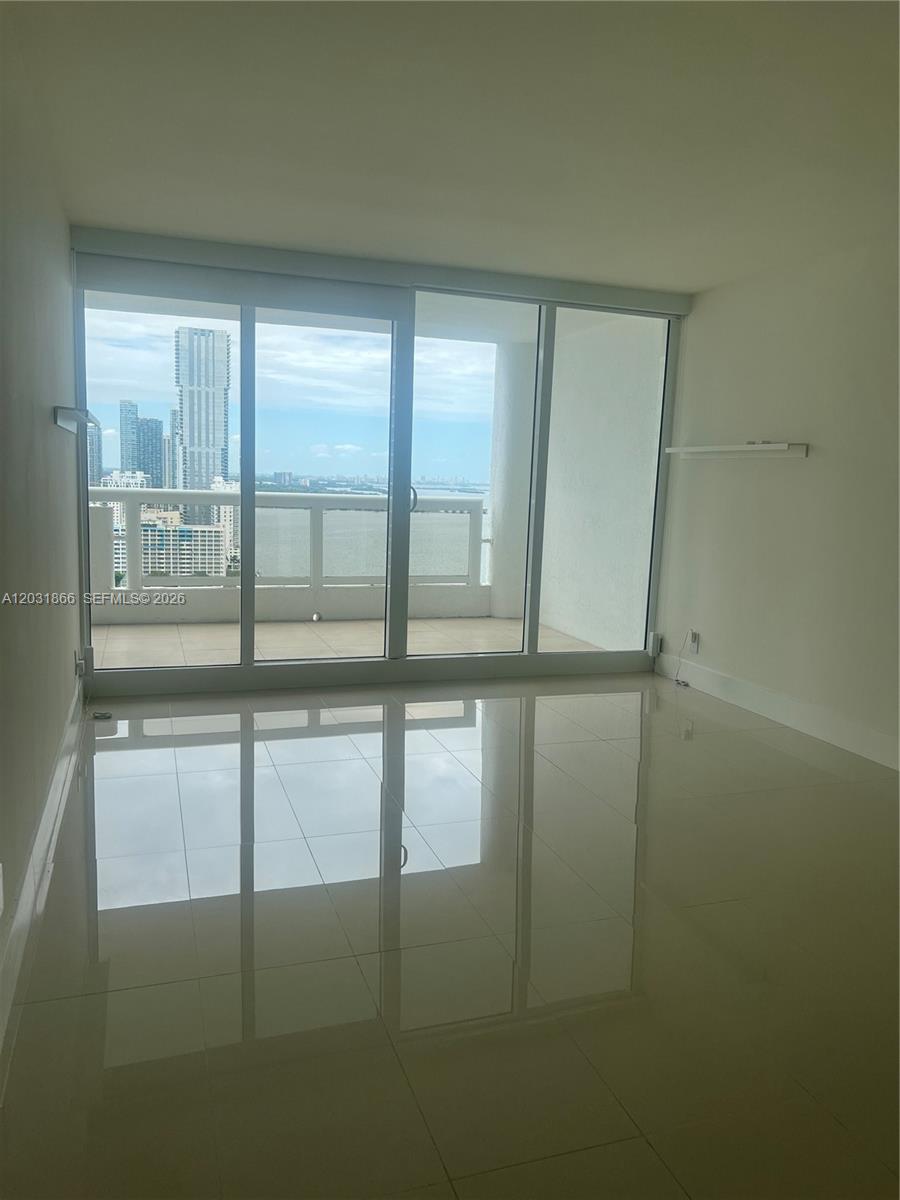 VENETIA CONDO - Residential Lease