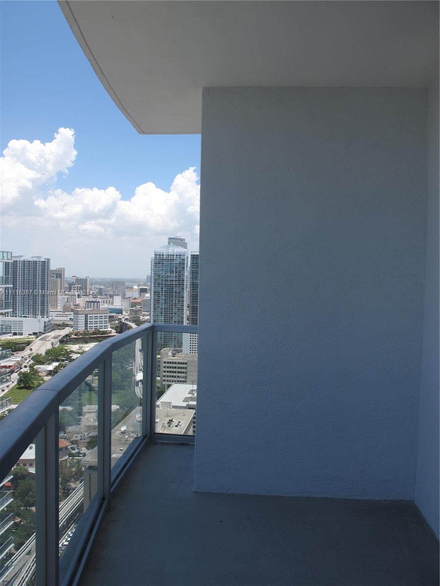 1060 BRICKELL CONDO - Residential Lease