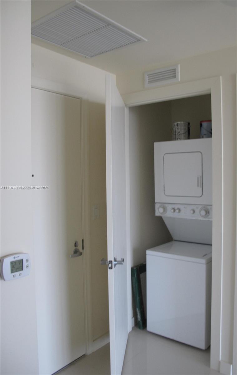 1060 BRICKELL CONDO - Residential Lease
