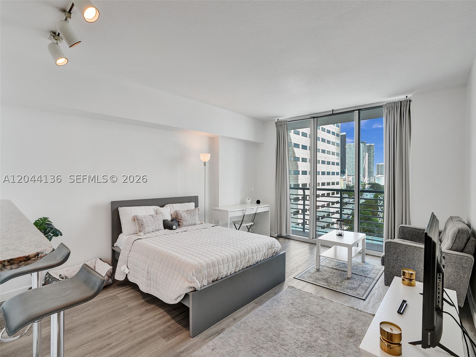ONE MIAMI WEST CONDO - Residential Lease