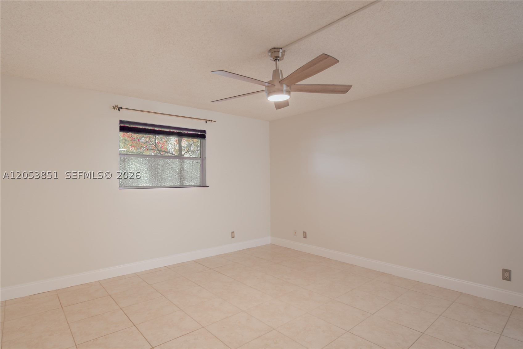 SANDPIPER CONDO - Residential Lease