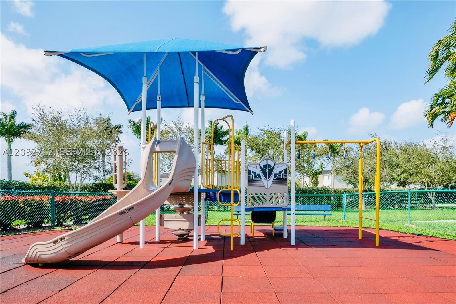 EMILIOS PLACE AT OASIS - Residential Lease
