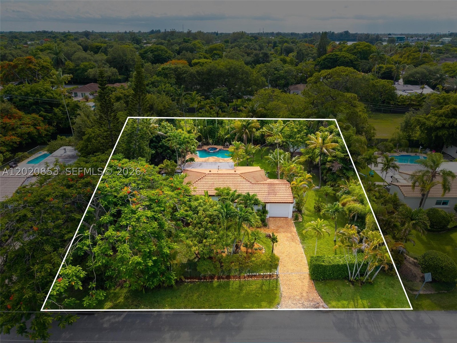 CAROLE HELMS MANOR - Residential
