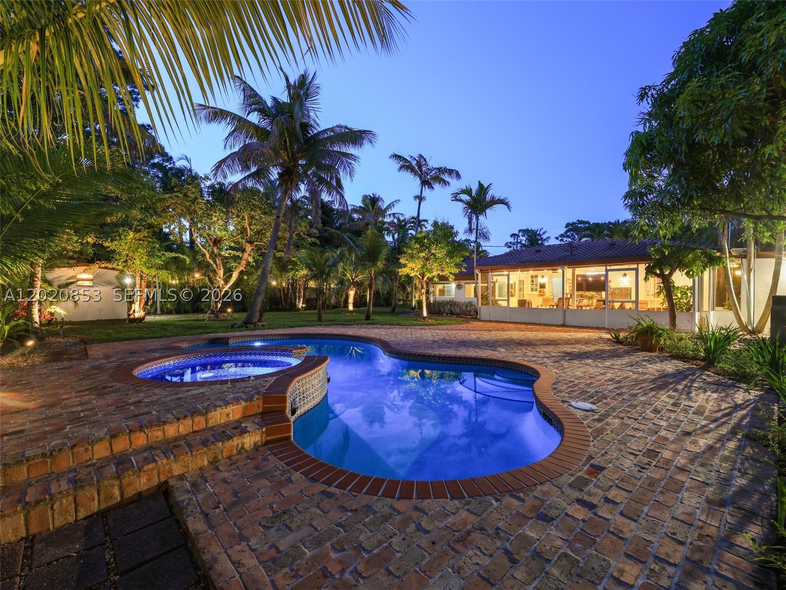 CAROLE HELMS MANOR - Residential