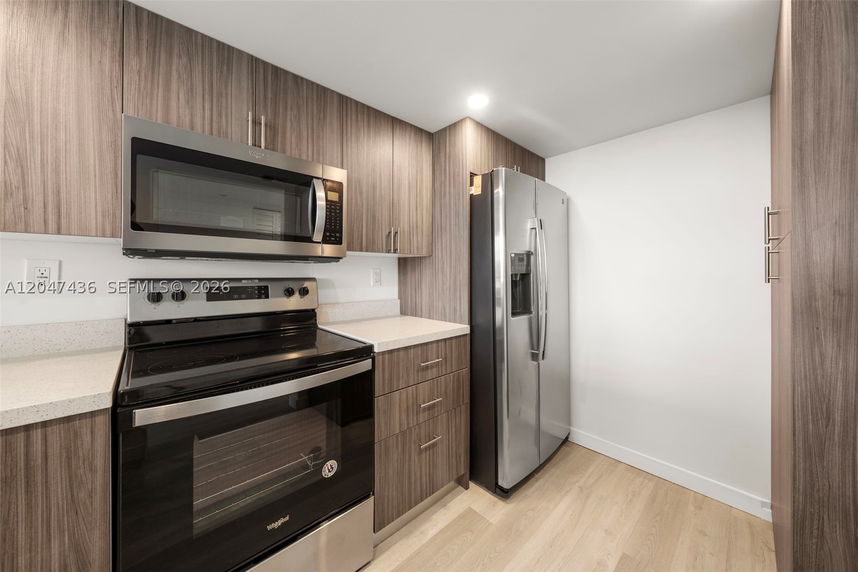 CLUB ATLANTIS CONDO - Residential
