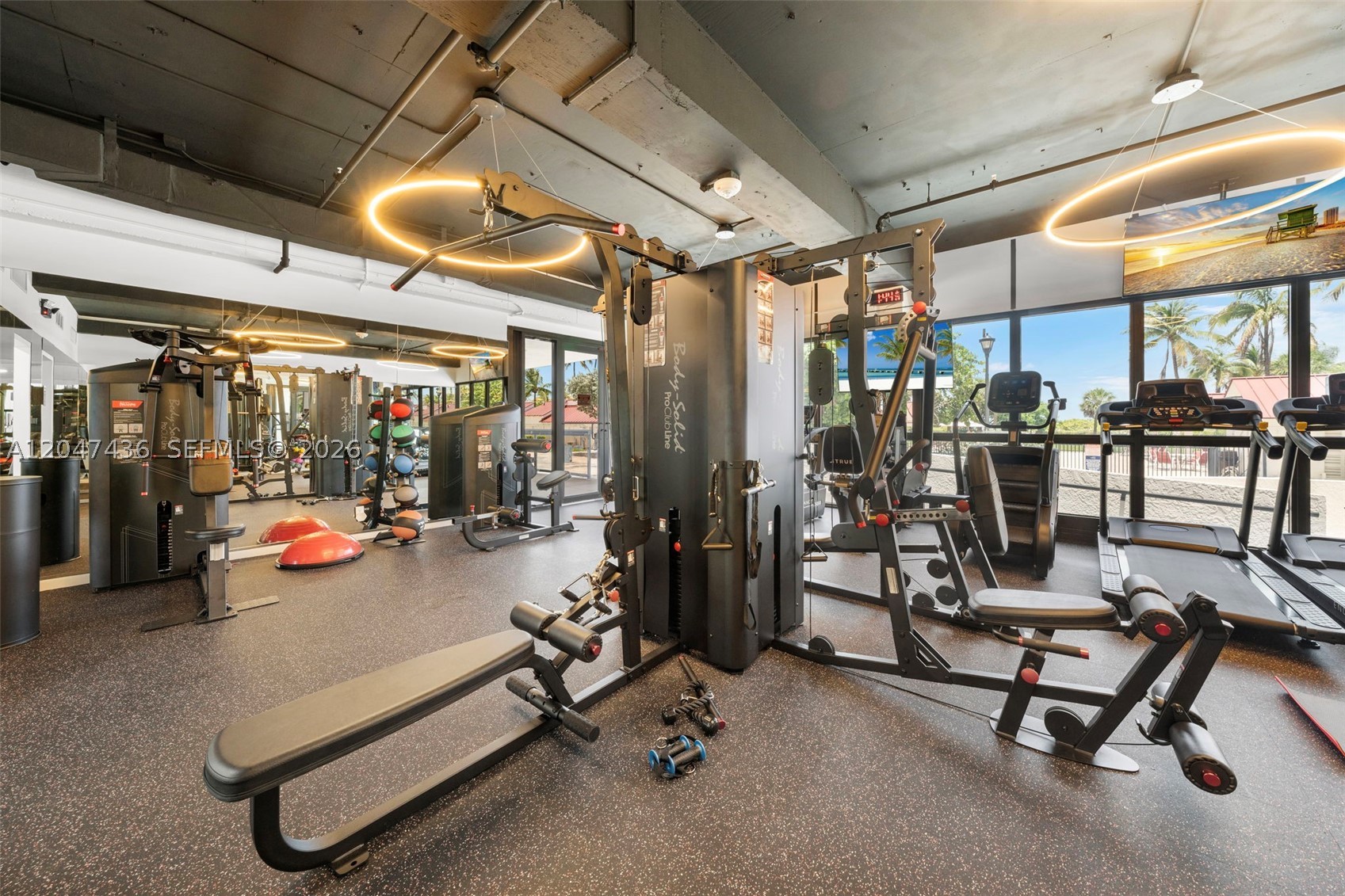 CLUB ATLANTIS CONDO - Residential