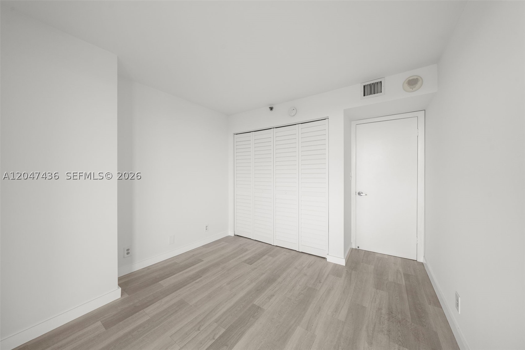 CLUB ATLANTIS CONDO - Residential