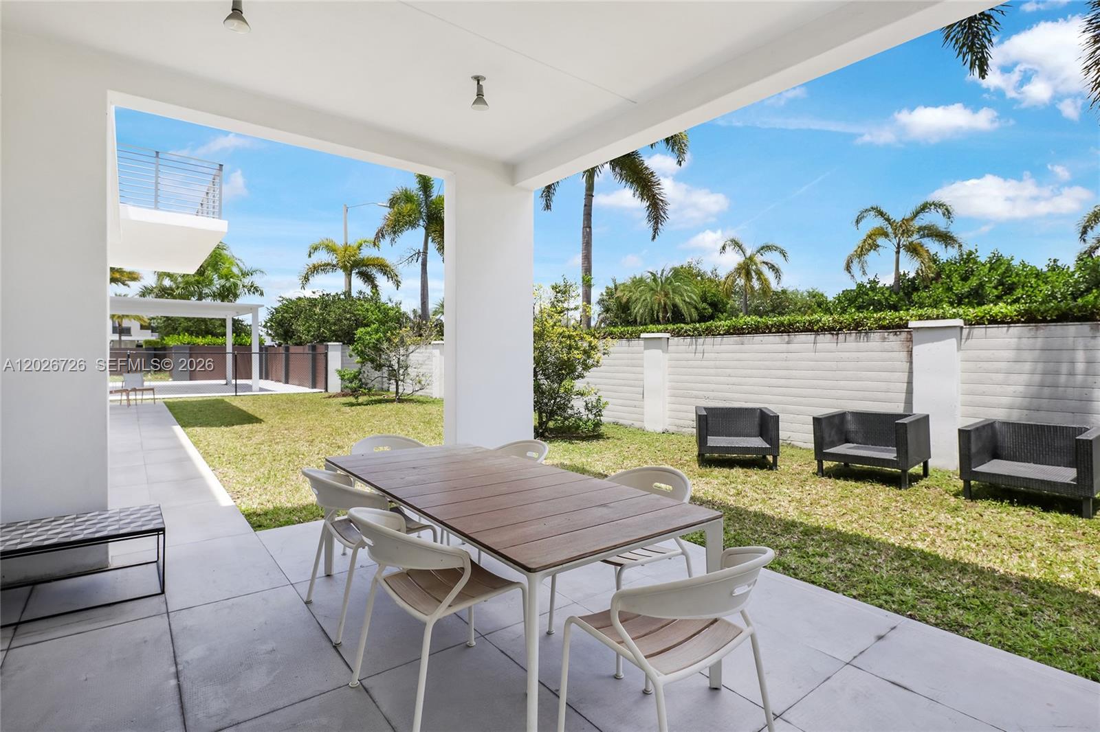 DORAL COMMONS RESIDENTIAL - Residential