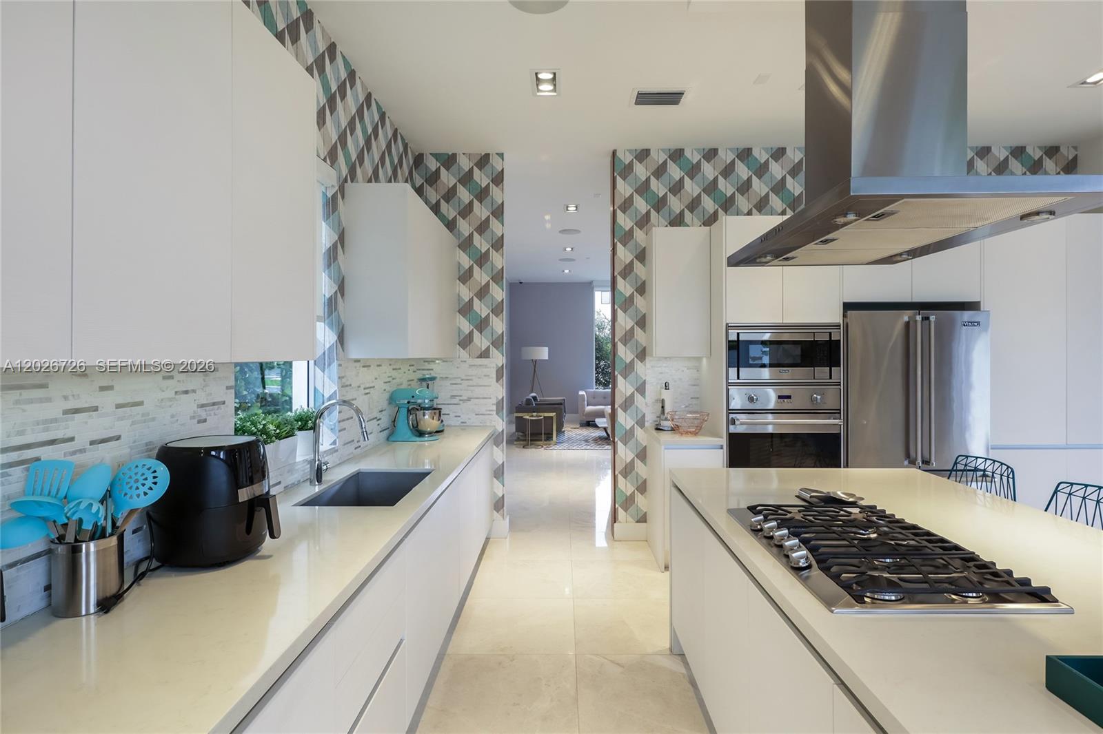 DORAL COMMONS RESIDENTIAL - Residential