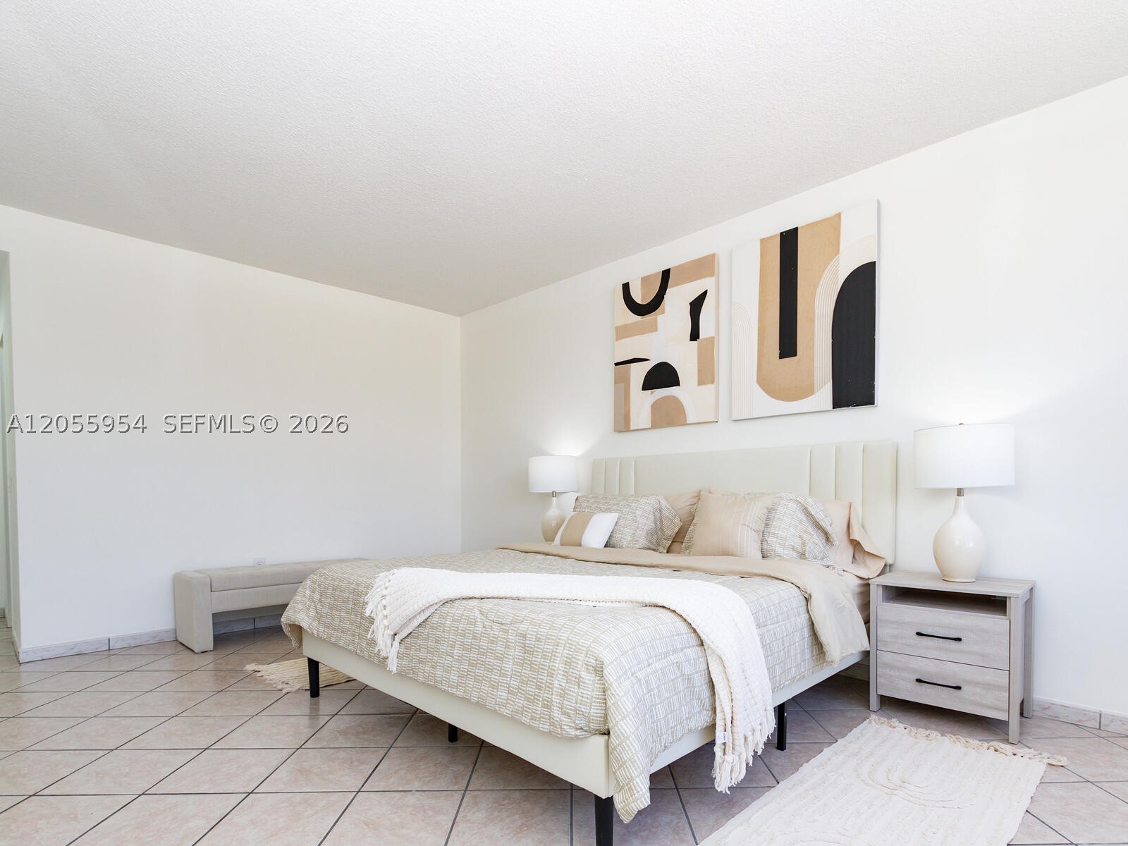 ALEXANDER TOWERS CONDO - Residential