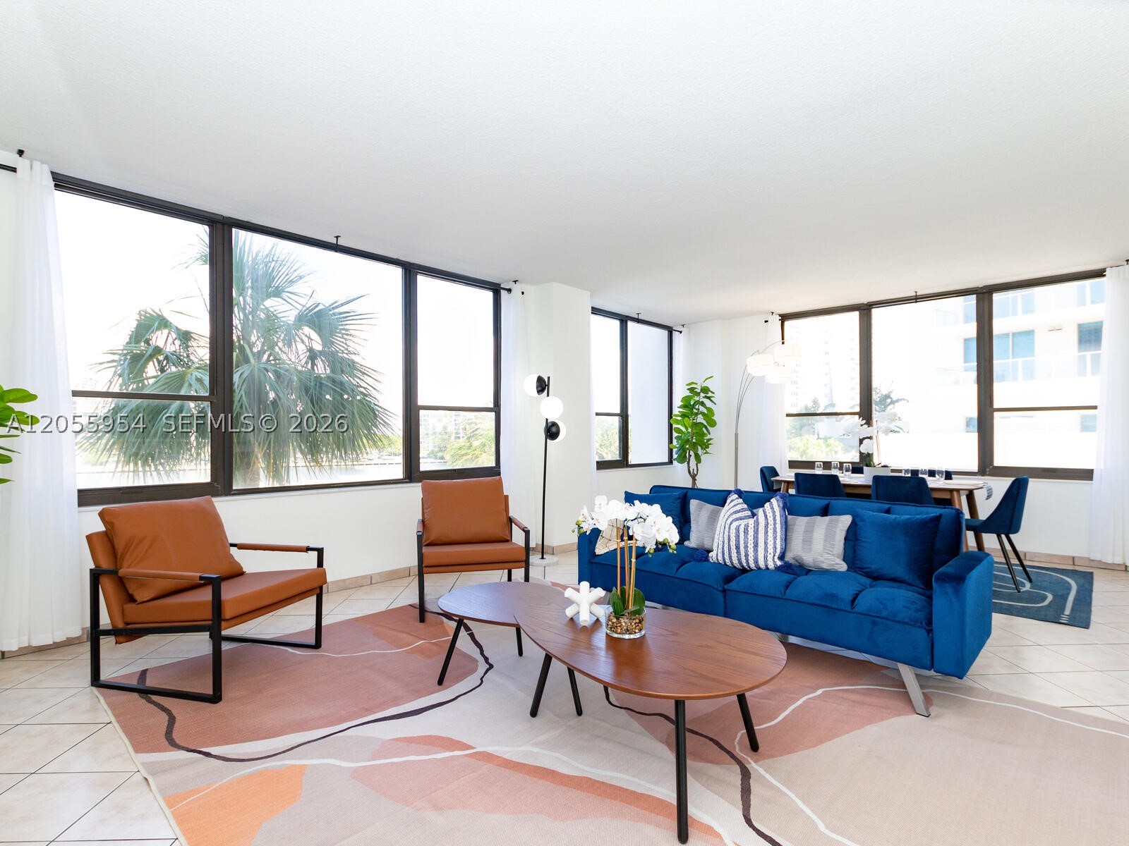 ALEXANDER TOWERS CONDO - Residential