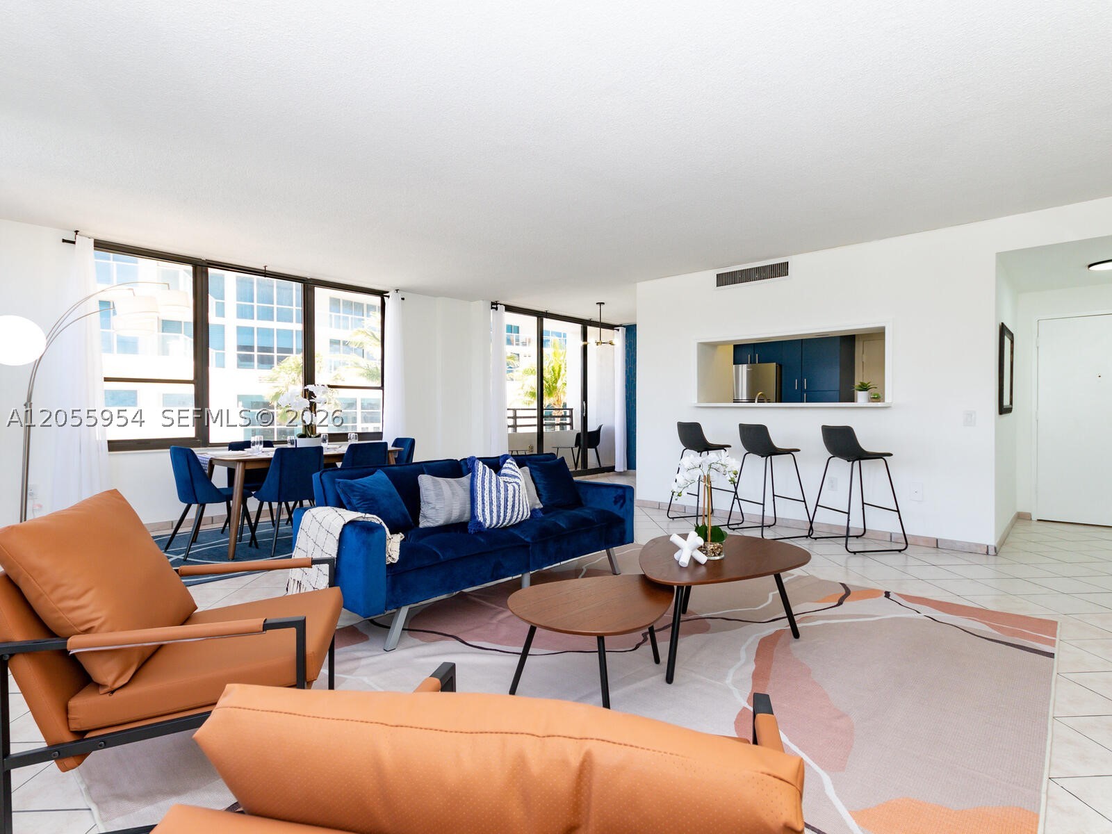 ALEXANDER TOWERS CONDO - Residential