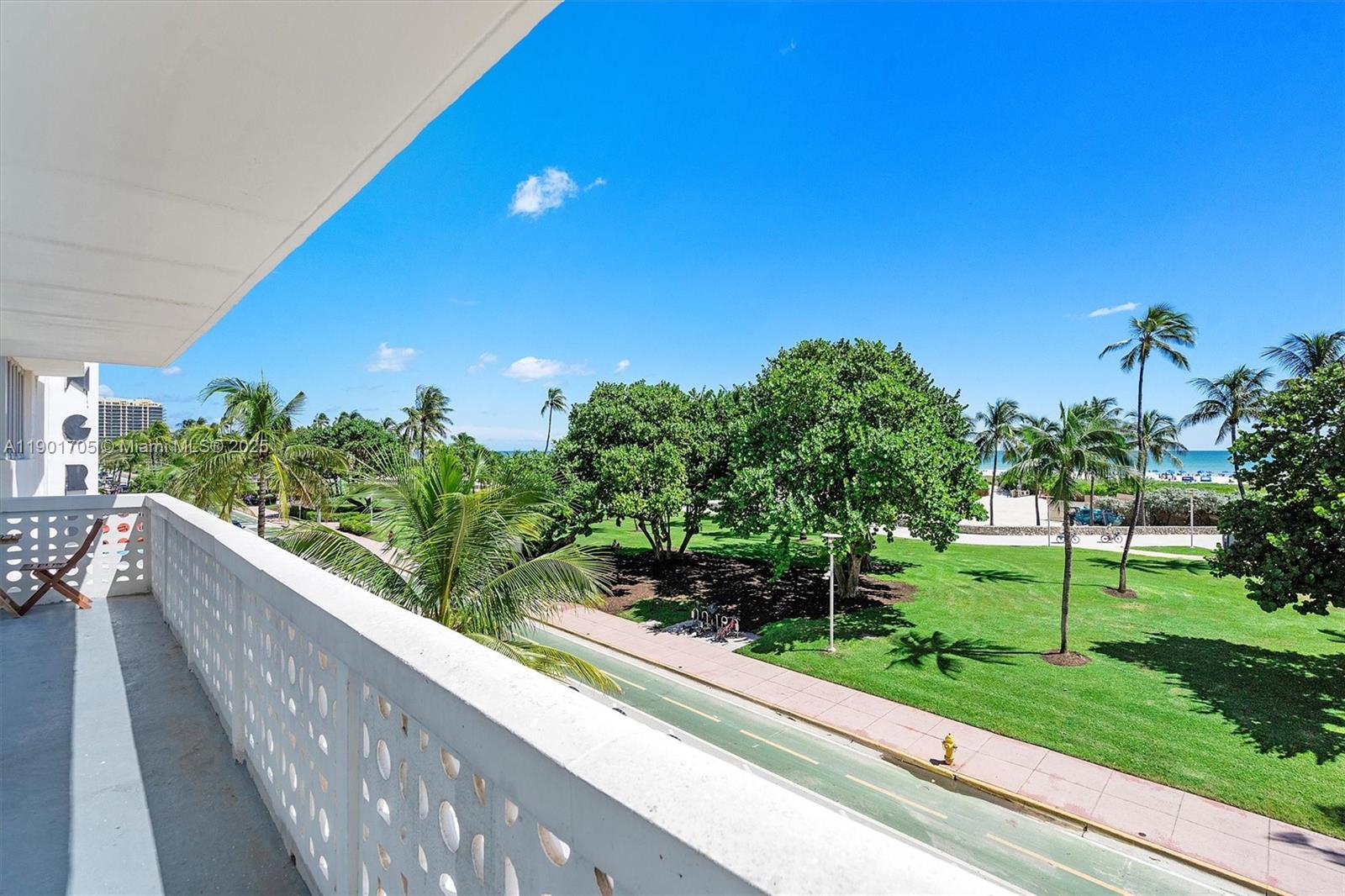 THE STRAND ON OCEAN DRIVE - Residential