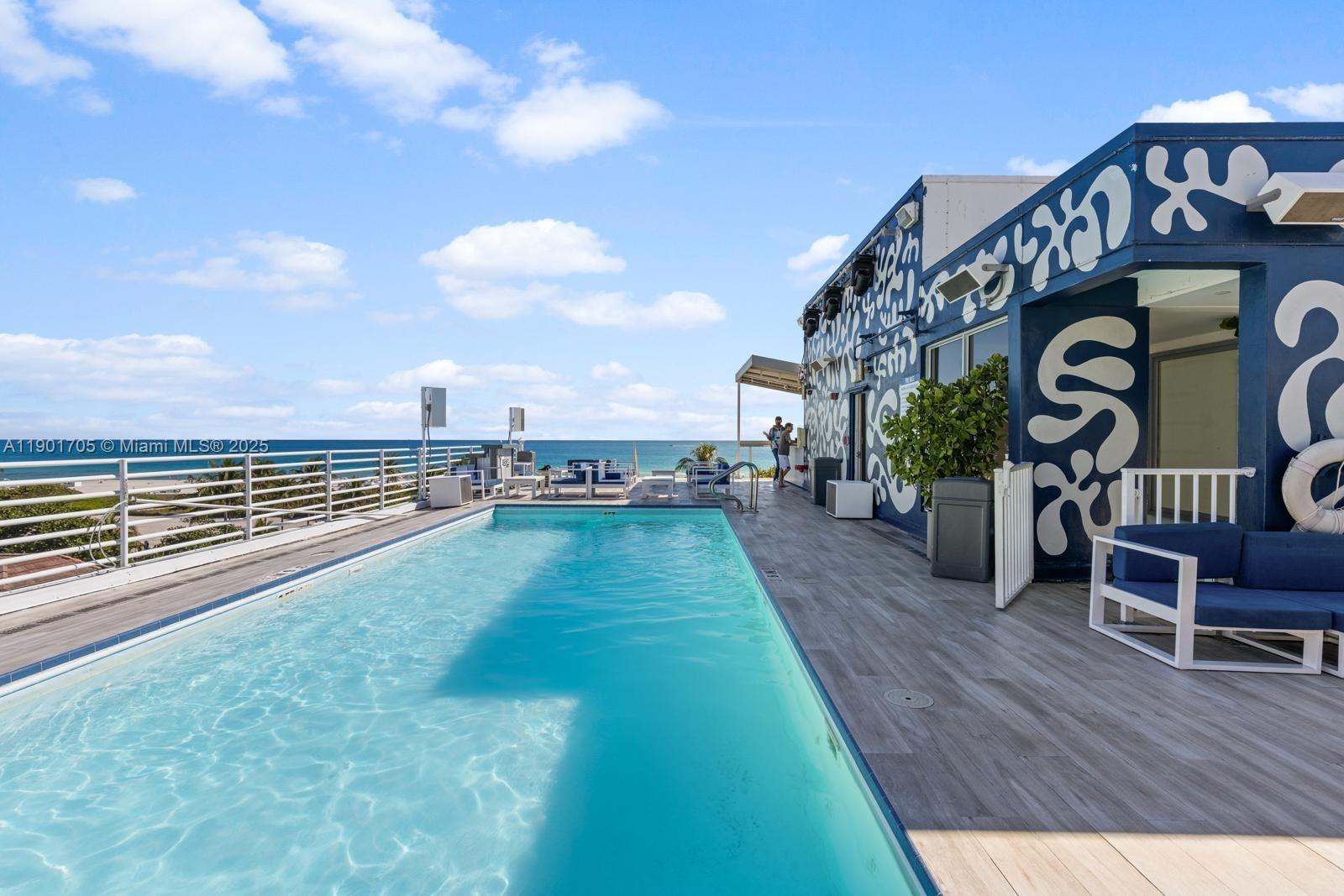 THE STRAND ON OCEAN DRIVE - Residential
