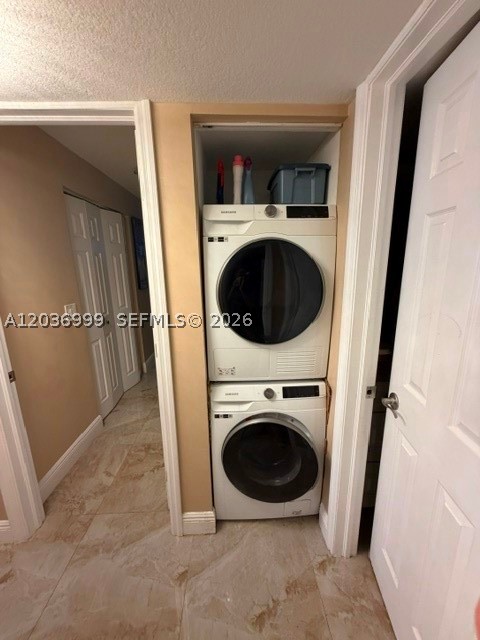 MEADOWBROOK LAKES VIEW CO - Residential