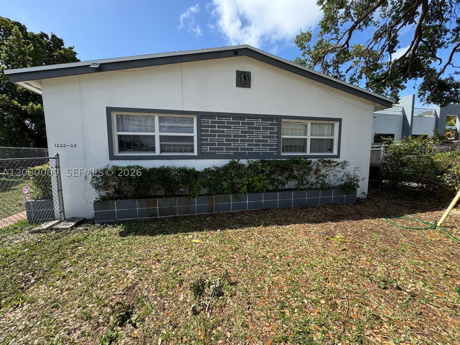 BAYVIEW ACRES - Residential Lease