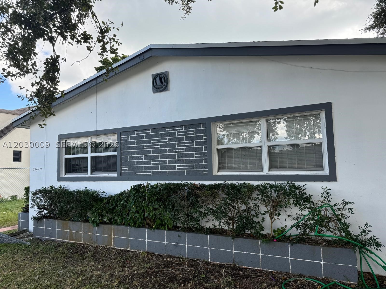 BAYVIEW ACRES - Residential Lease