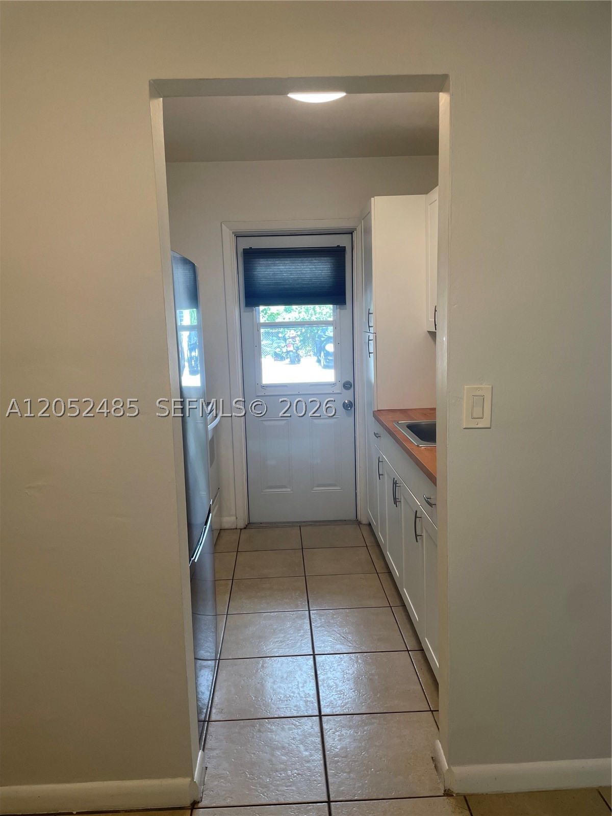 CLEVE APTS CONDO - Residential Lease