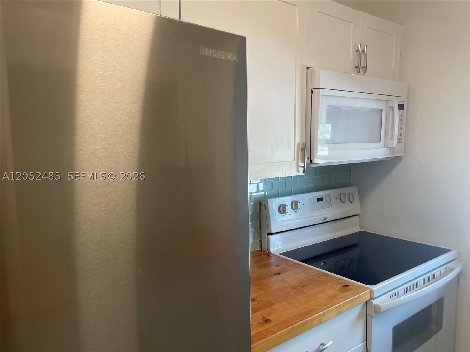 CLEVE APTS CONDO - Residential Lease