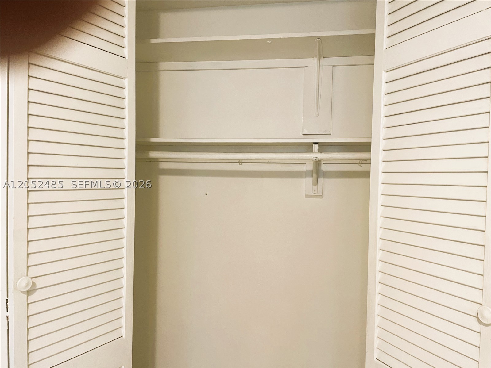 CLEVE APTS CONDO - Residential Lease