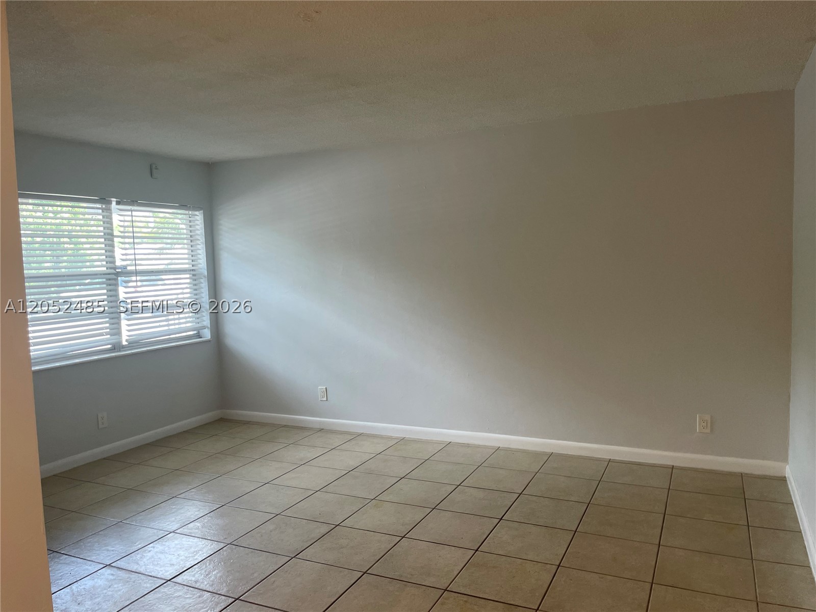 CLEVE APTS CONDO - Residential Lease