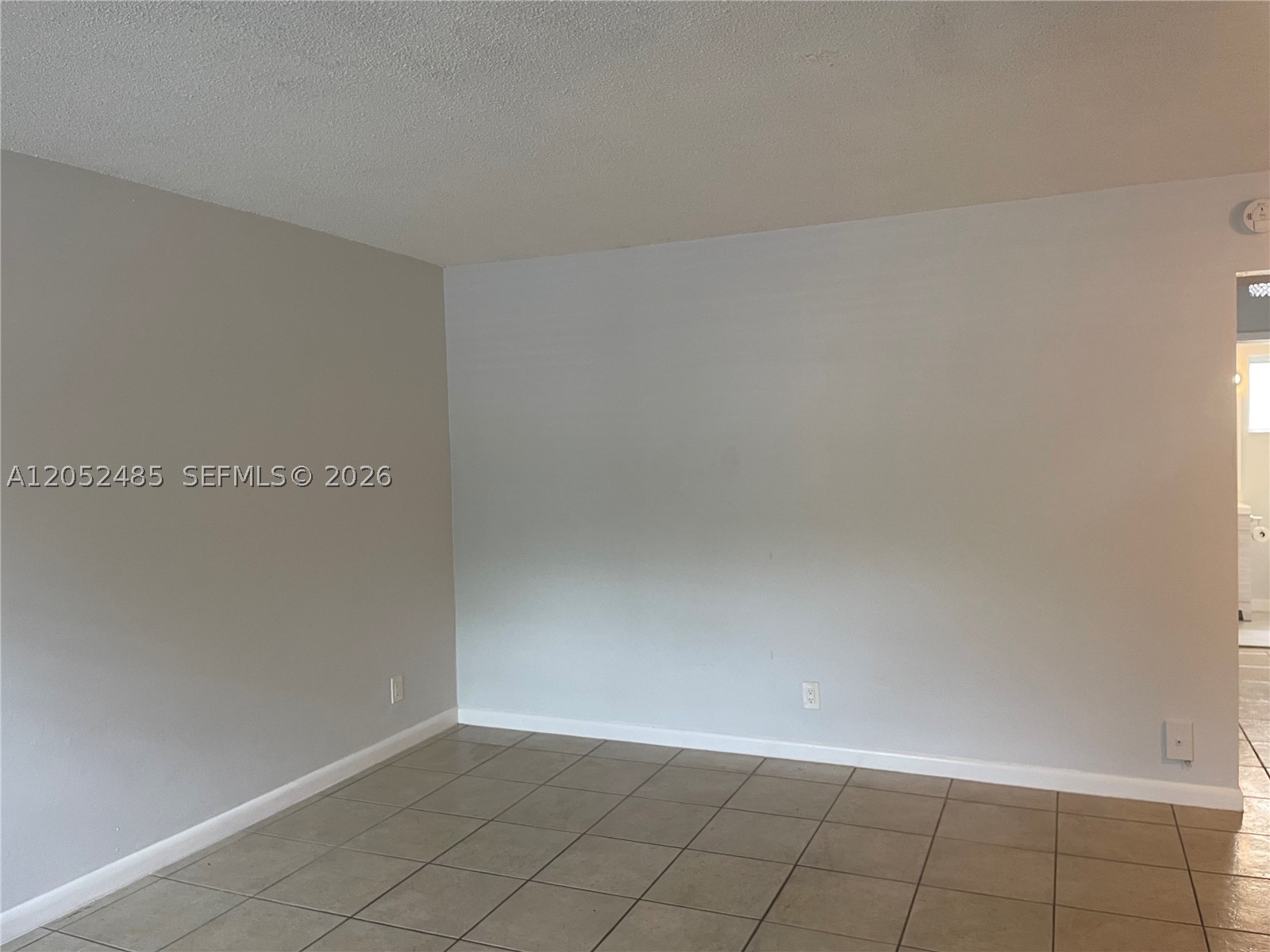 CLEVE APTS CONDO - Residential Lease