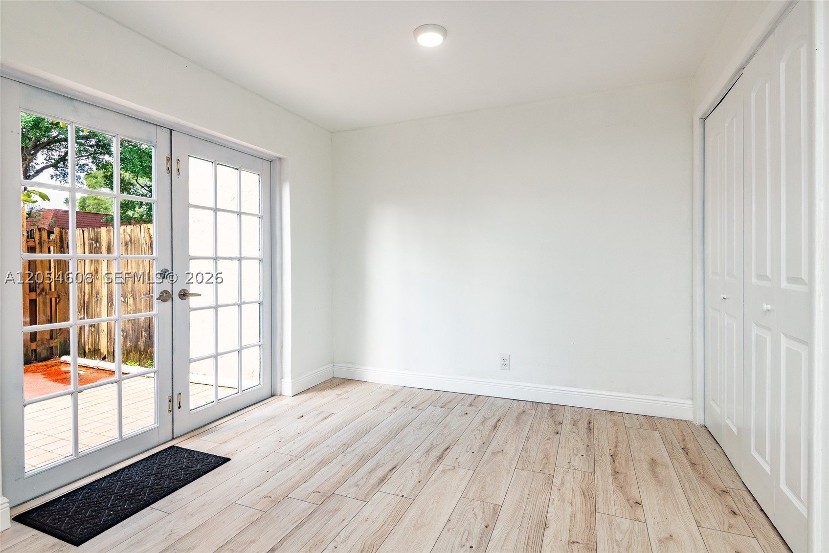 TAM OSHANTER GARDENS FAMI - Residential Lease