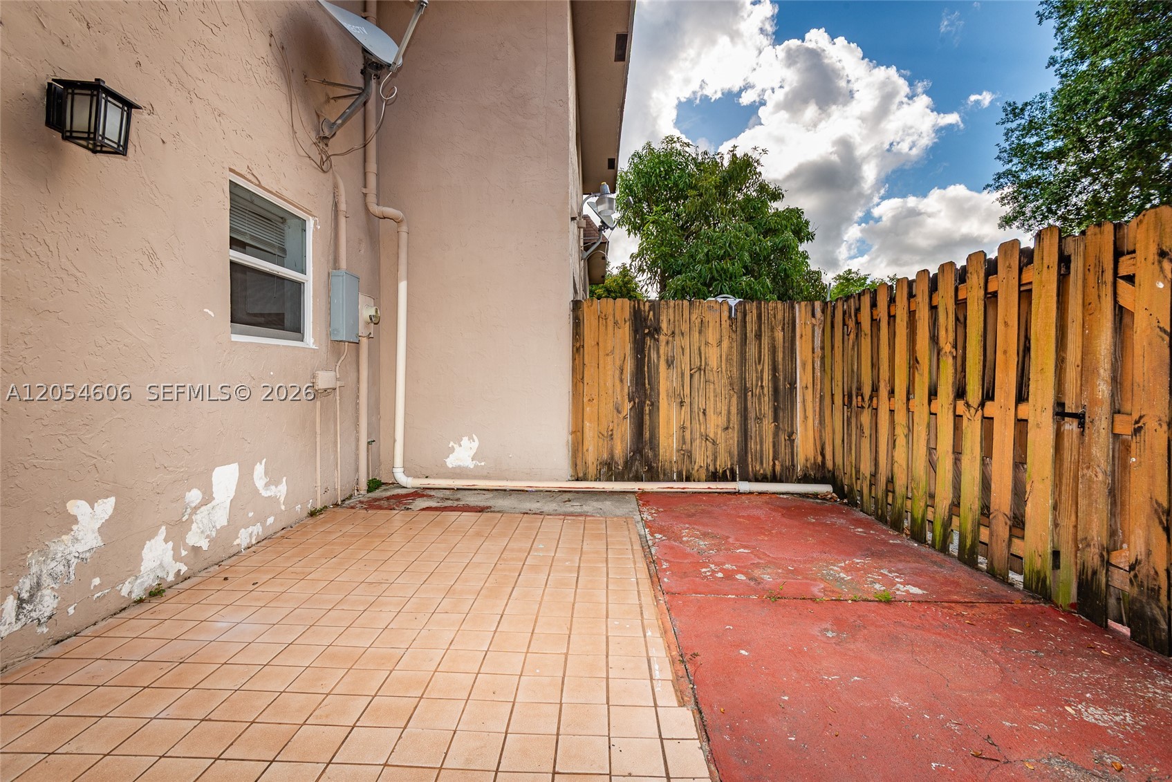 TAM OSHANTER GARDENS FAMI - Residential Lease