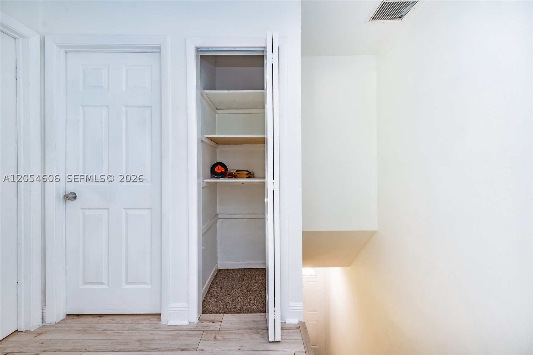 TAM OSHANTER GARDENS FAMI - Residential Lease
