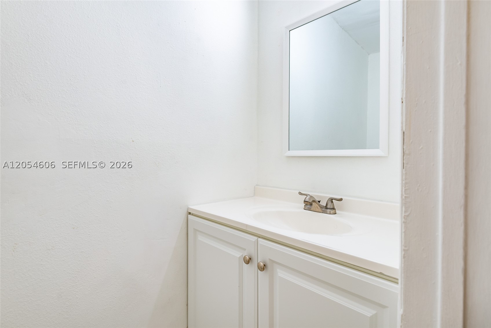 TAM OSHANTER GARDENS FAMI - Residential Lease