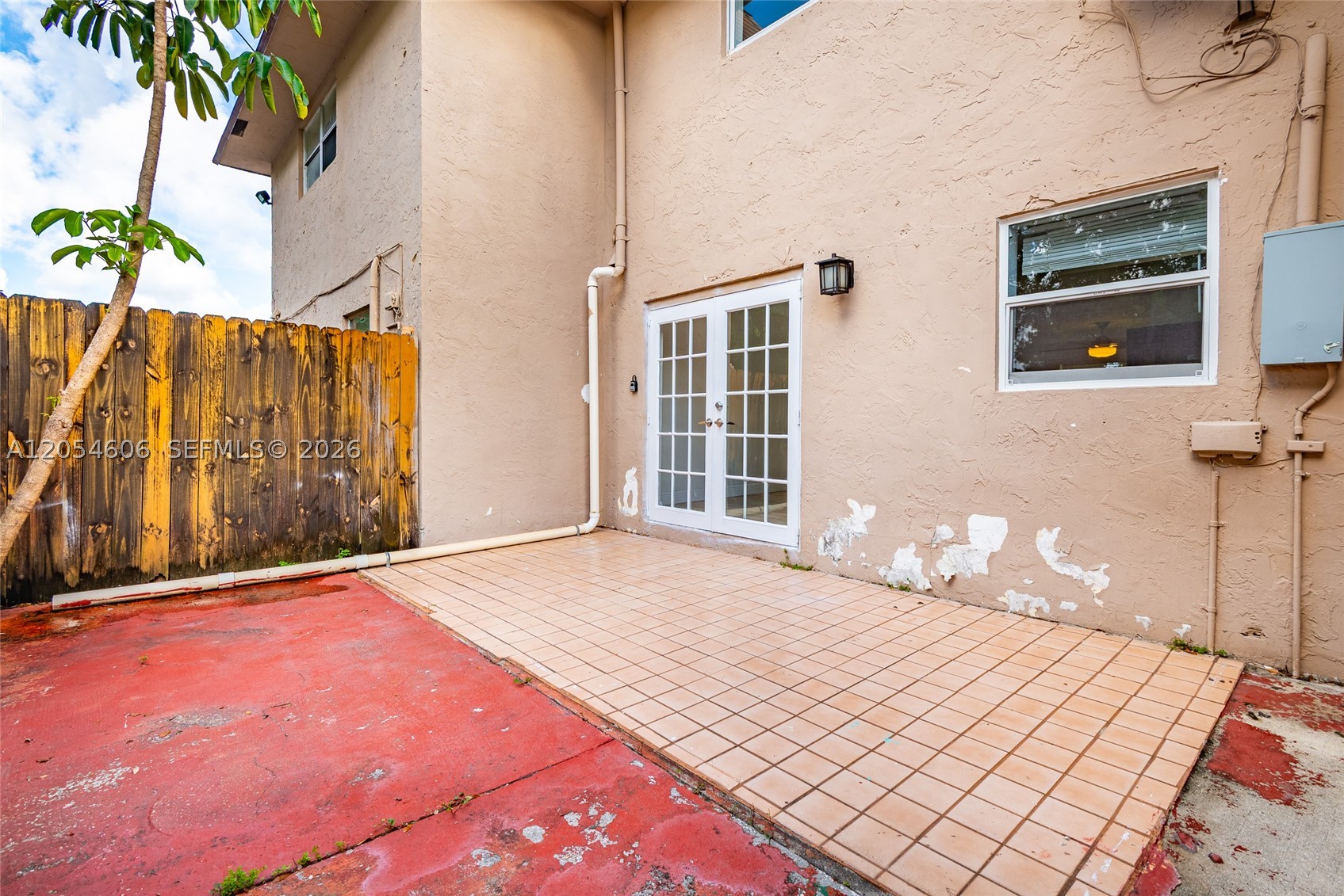 TAM OSHANTER GARDENS FAMI - Residential Lease