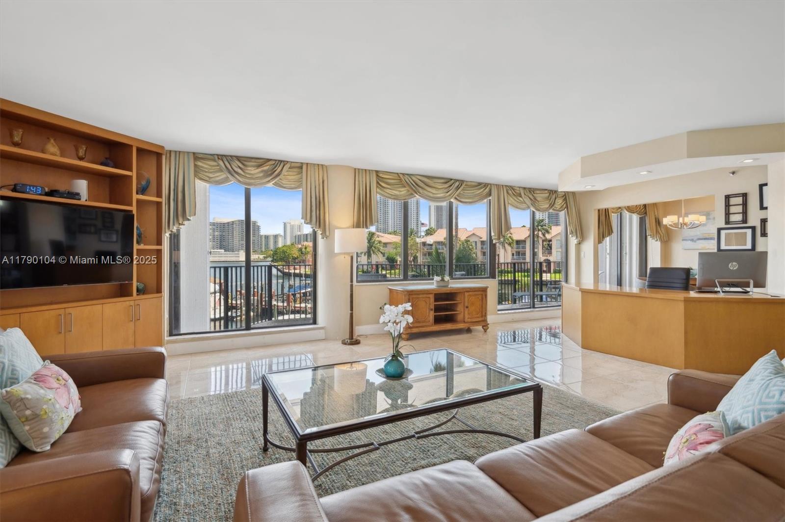 ANCHOR BAY CLUB CONDO - Residential