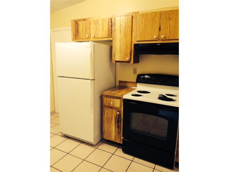 THE MEADOWS OF MIRAMAR PH - Residential Lease