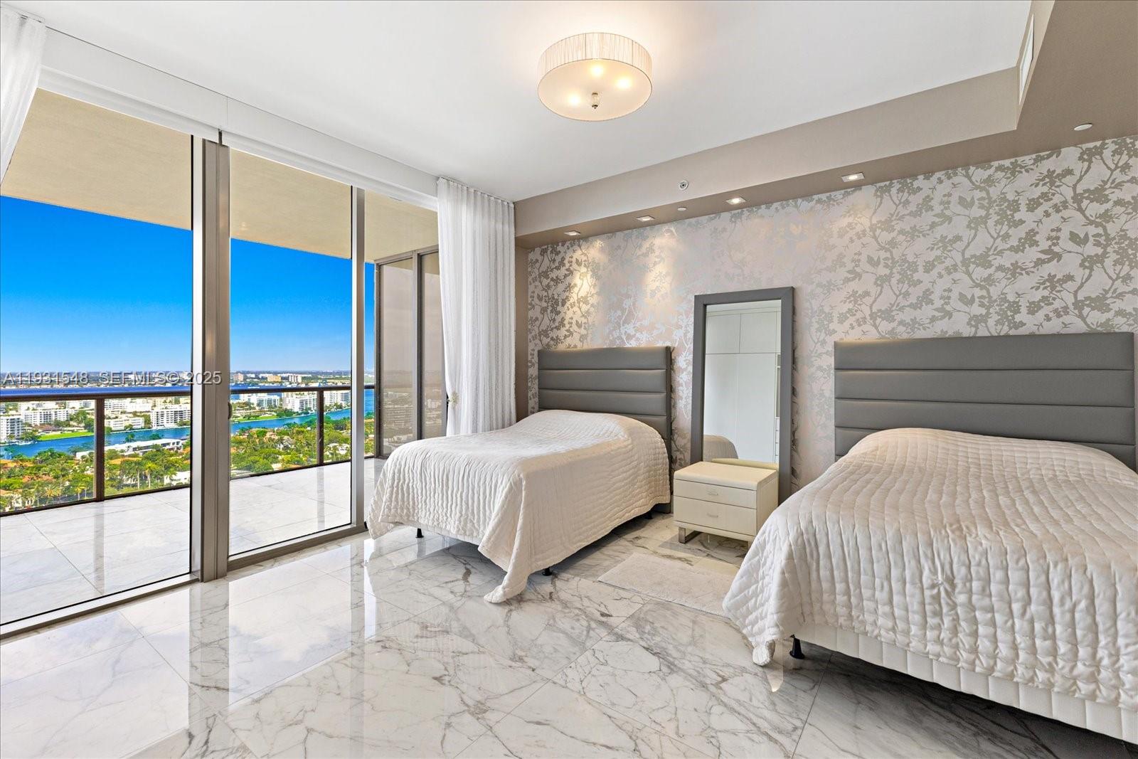 BAL HARBOUR NORTH SOUTH C - Residential