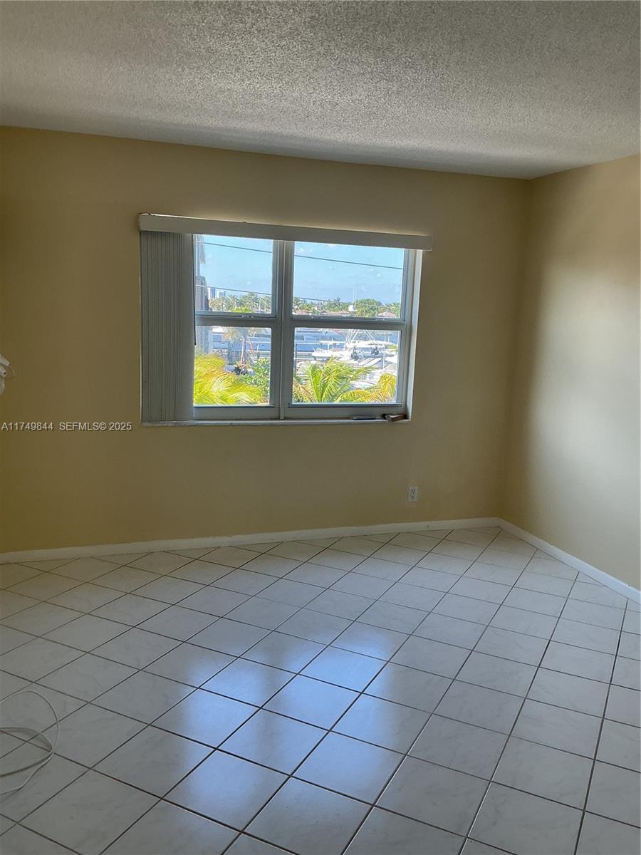 LEISURE BEACH CONDO - Residential