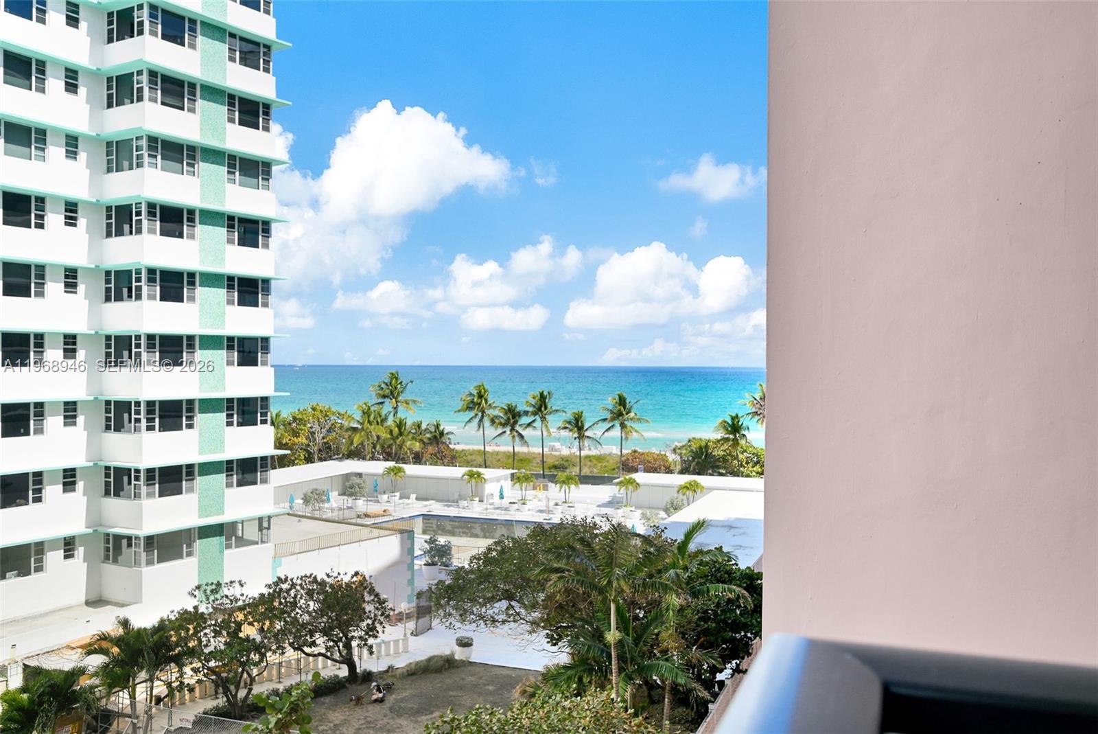 THE ALEXANDER CONDO - Residential
