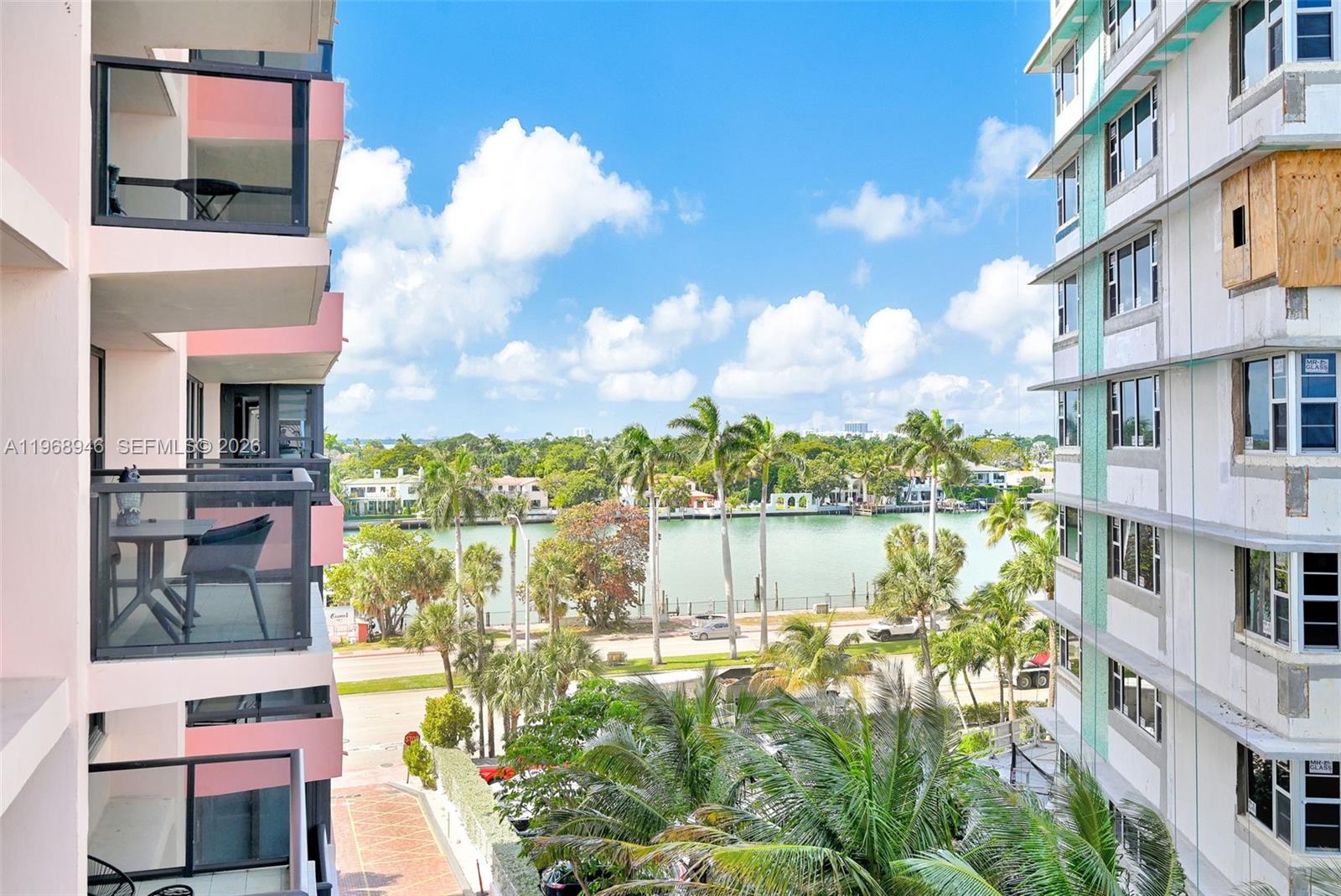 THE ALEXANDER CONDO - Residential