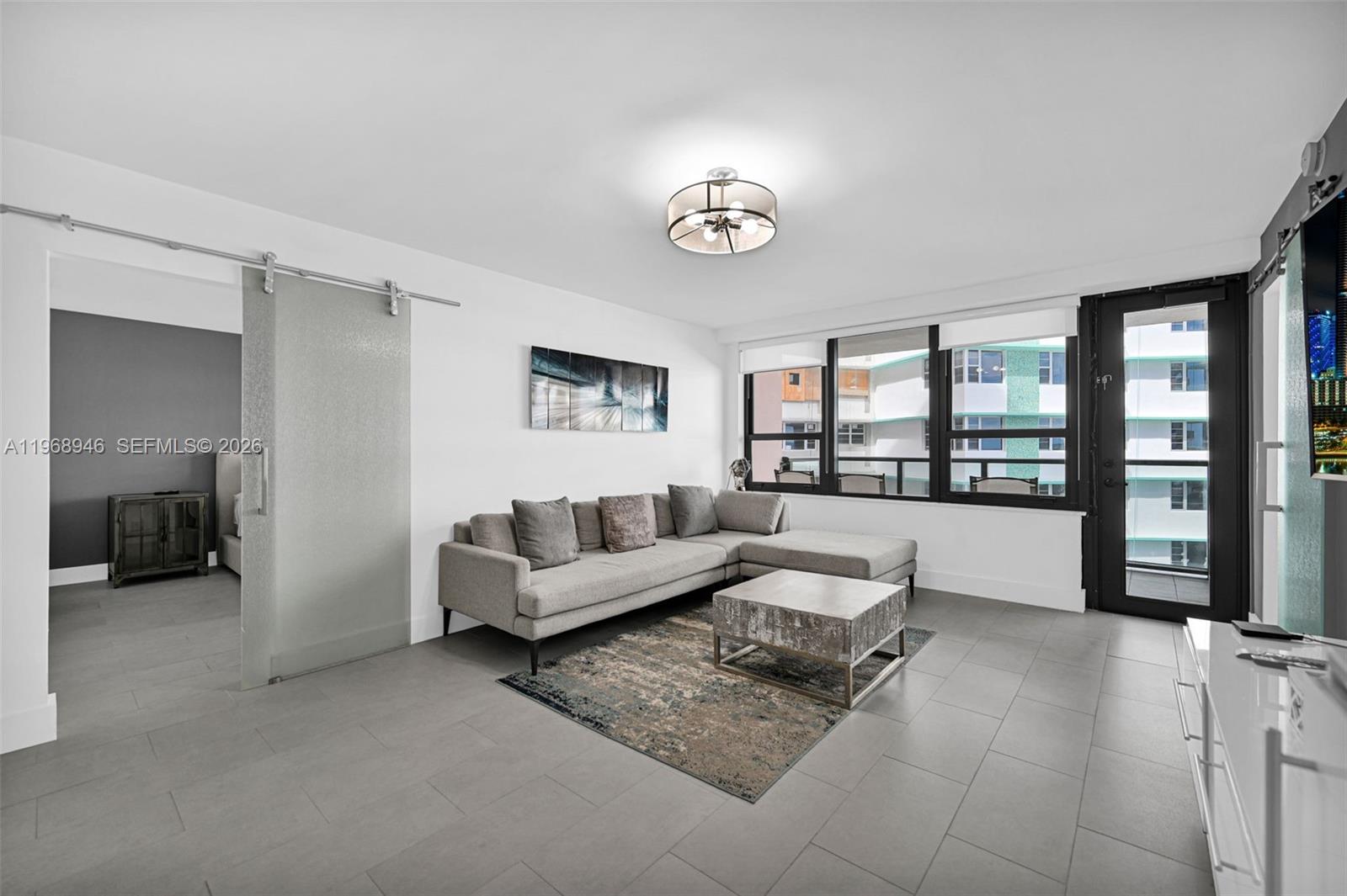 THE ALEXANDER CONDO - Residential