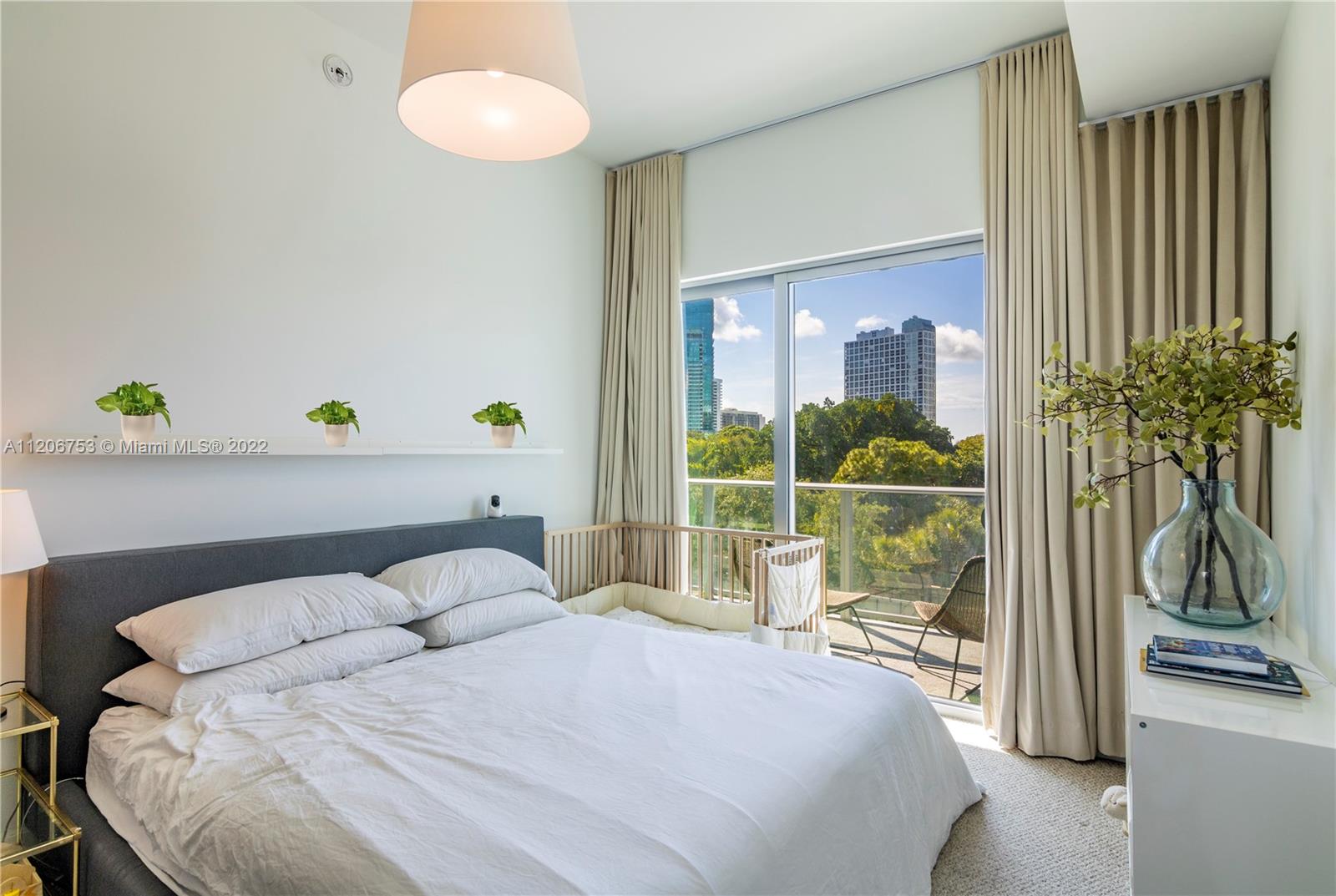 LE PARC AT BRICKELL CONDO - Residential