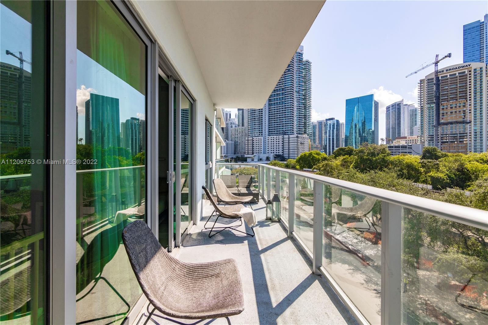 LE PARC AT BRICKELL CONDO - Residential