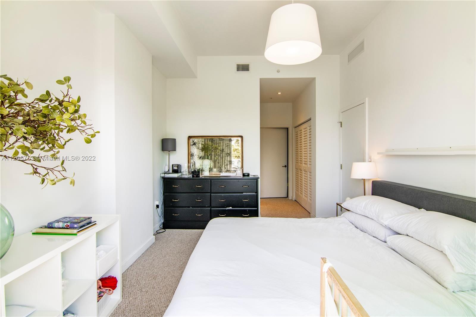LE PARC AT BRICKELL CONDO - Residential