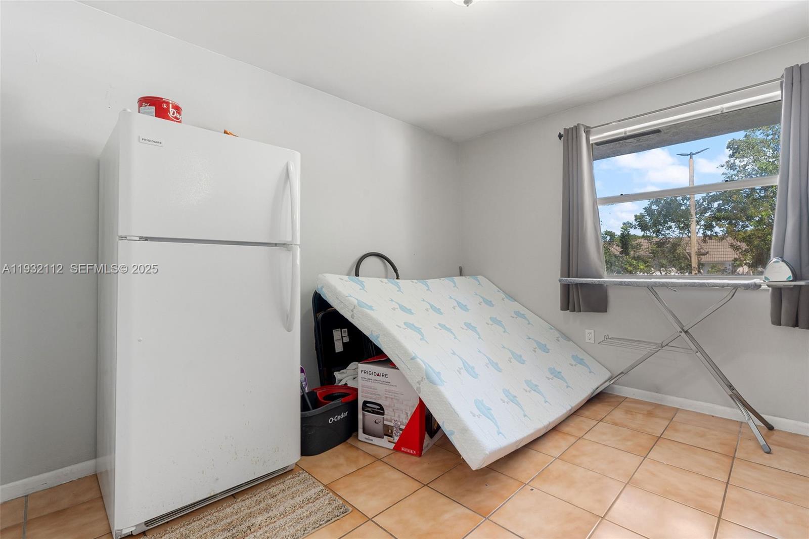 GREENTREE CONDO II - Residential Lease