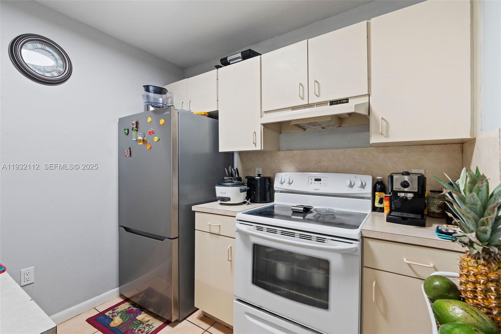 GREENTREE CONDO II - Residential Lease