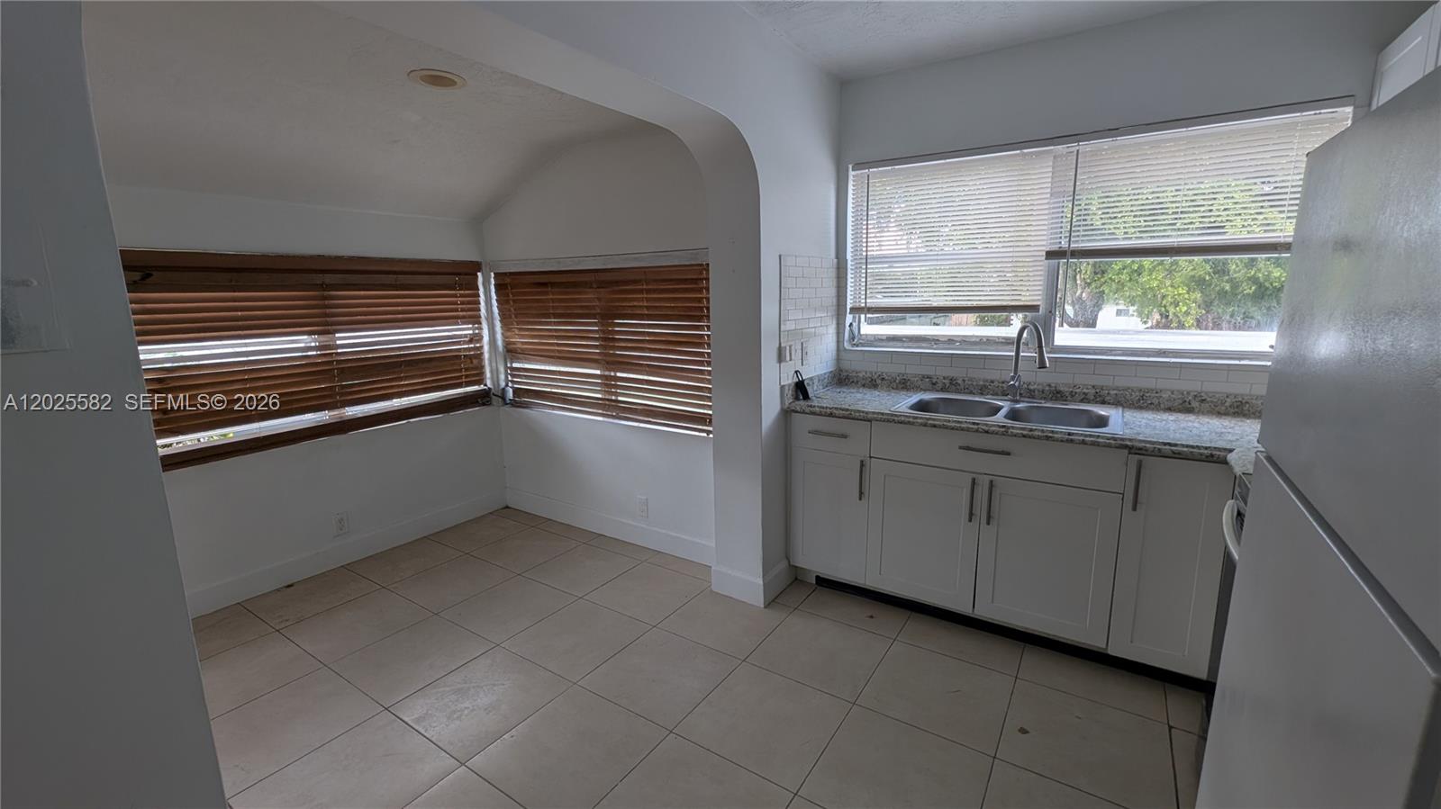 ATLANTIC SHORES DIXIE HIG - Residential Lease
