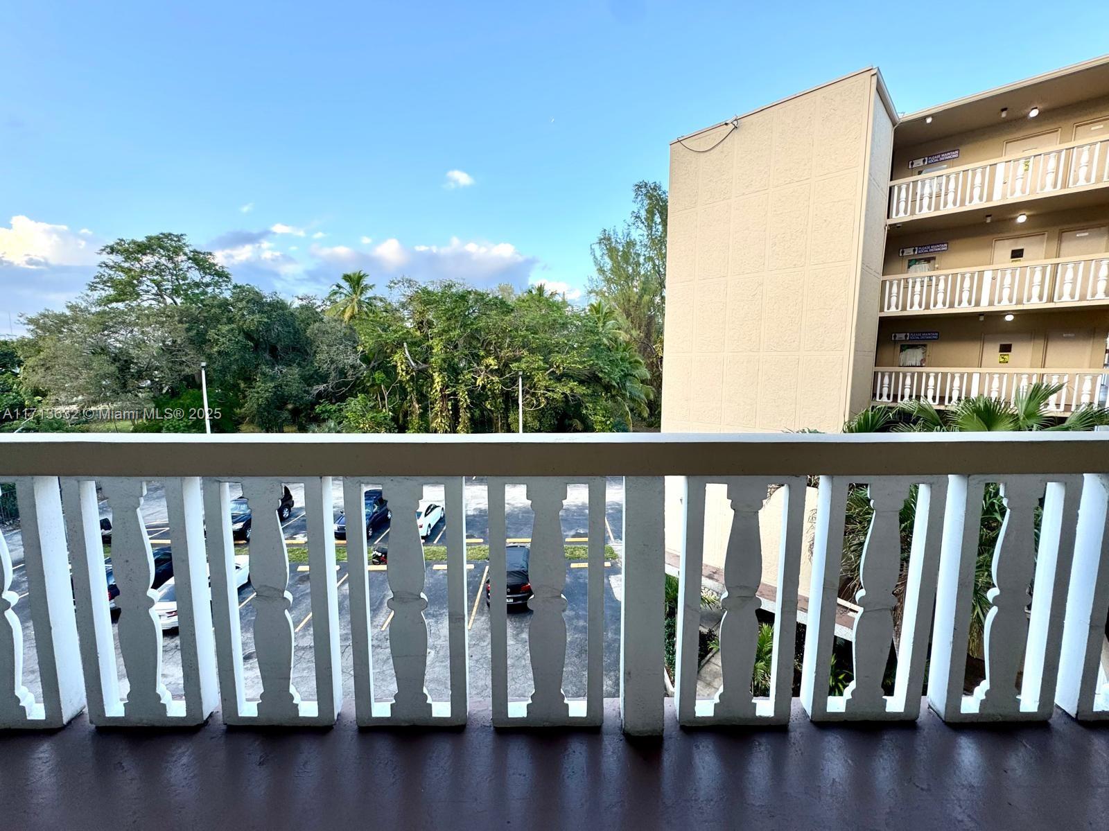 1475 TERRA TOWERS CONDO - Residential Lease