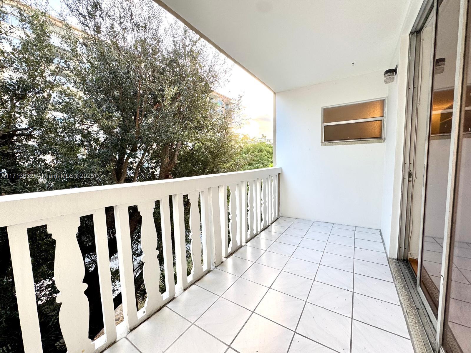 1475 TERRA TOWERS CONDO - Residential Lease