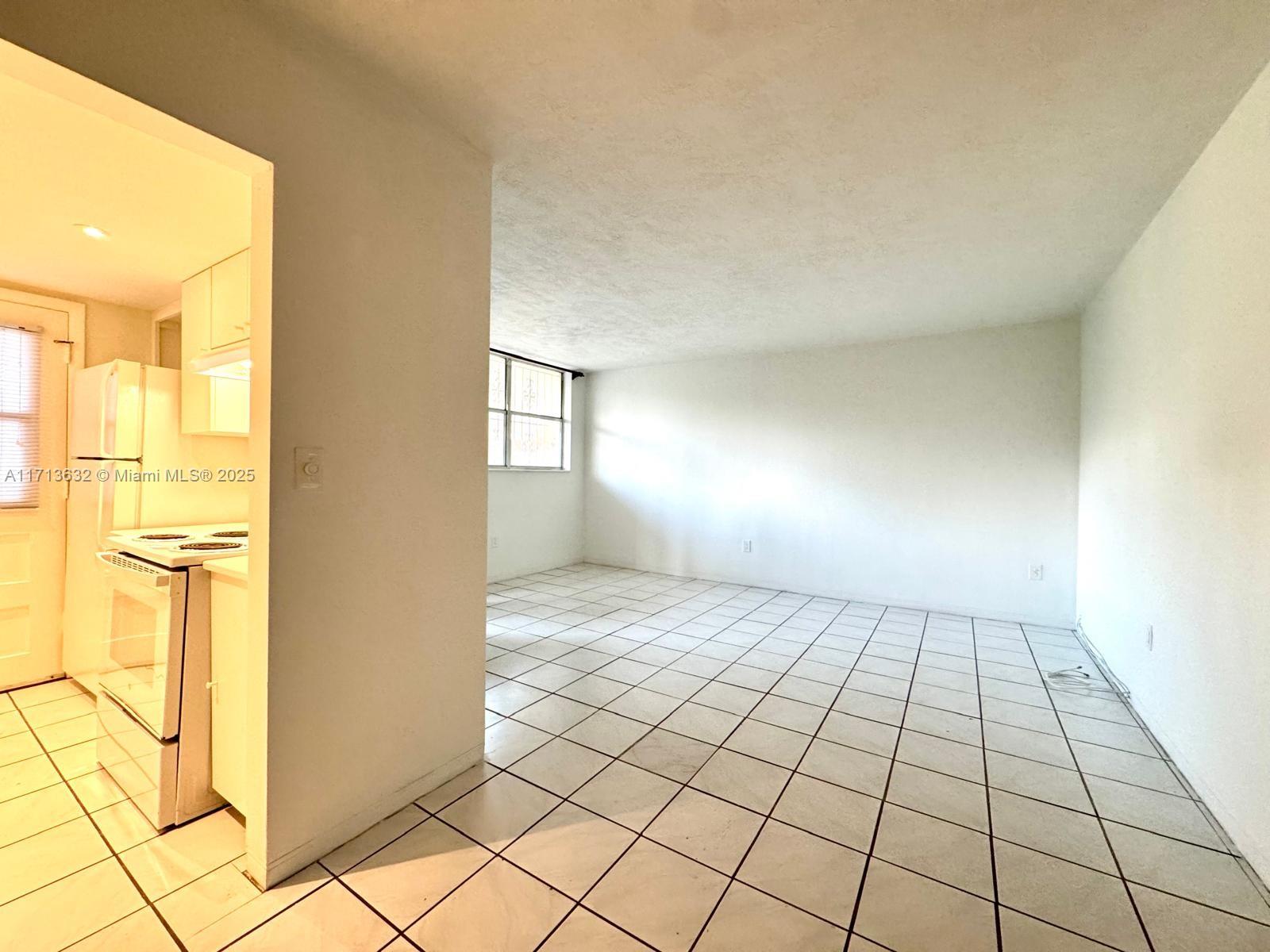 1475 TERRA TOWERS CONDO - Residential Lease