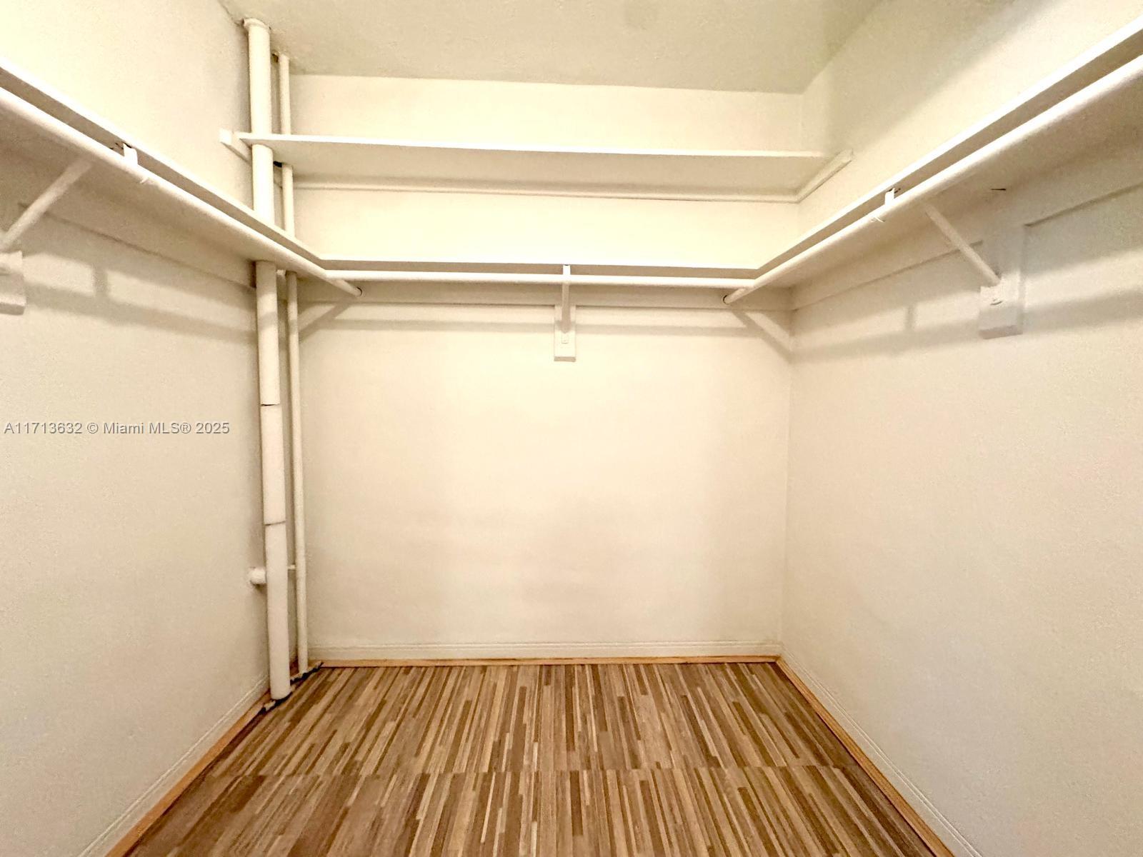 1475 TERRA TOWERS CONDO - Residential Lease