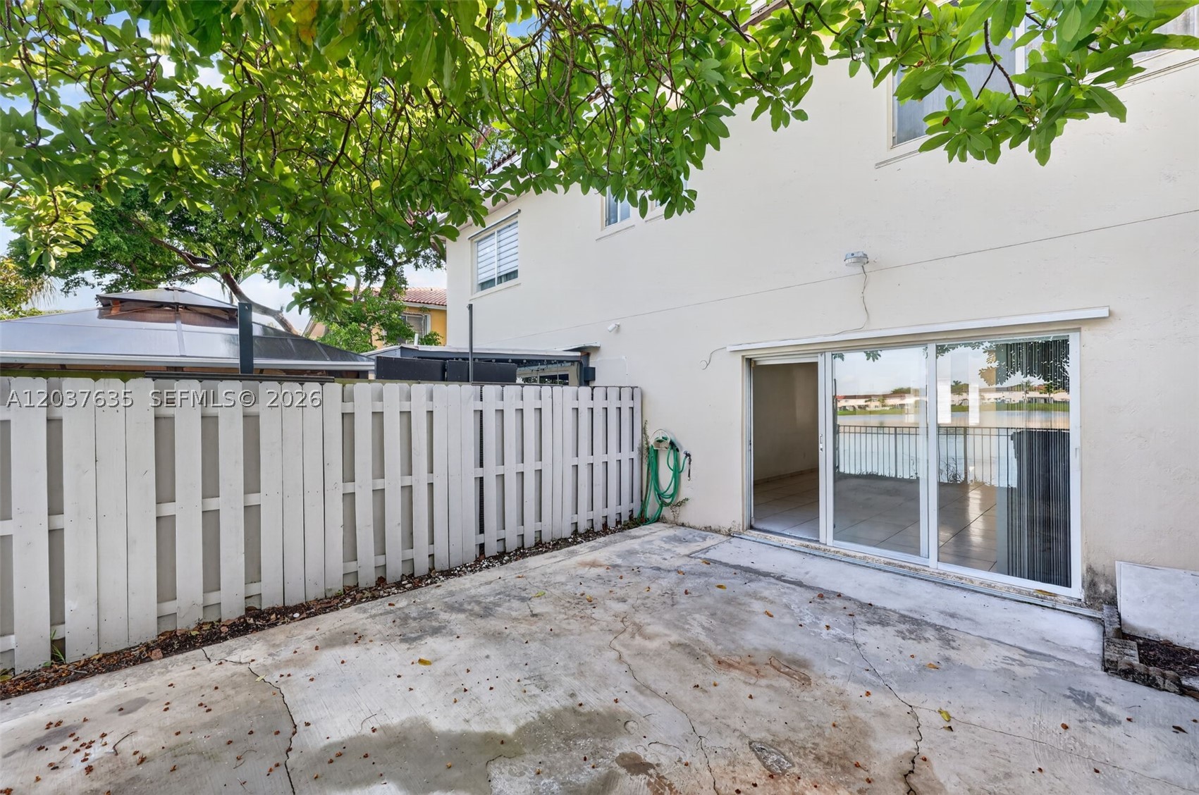 WEITZER SERENA LAKES TOWN - Residential
