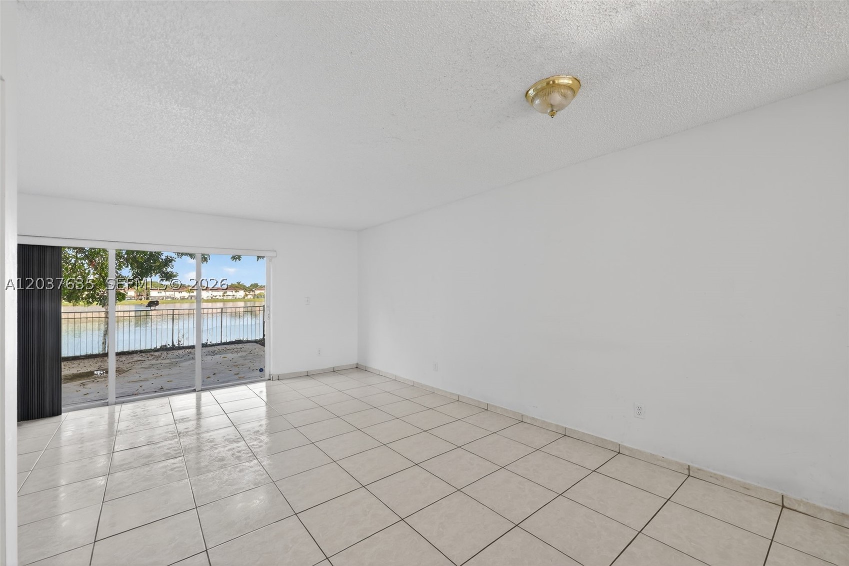 WEITZER SERENA LAKES TOWN - Residential